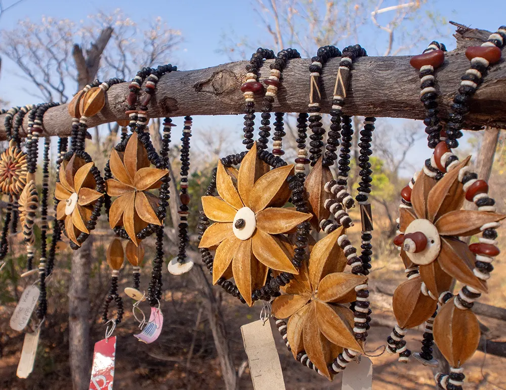 Un artisanat d-art entre tradition et modernite 